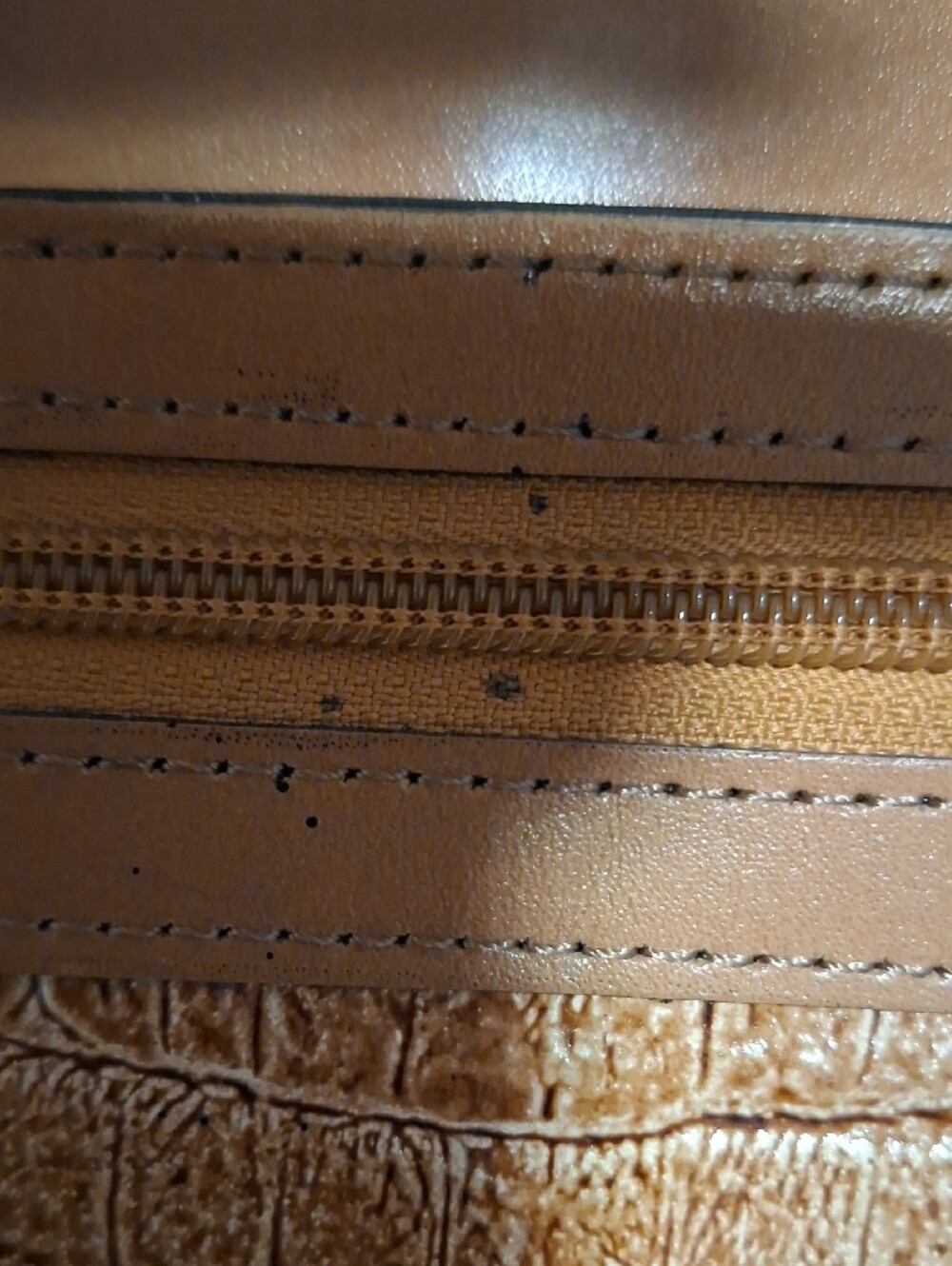 Bugatti Cognac Croc-Embossed Leather Briefcase with Shoulder Strap - Picture 6 of 16